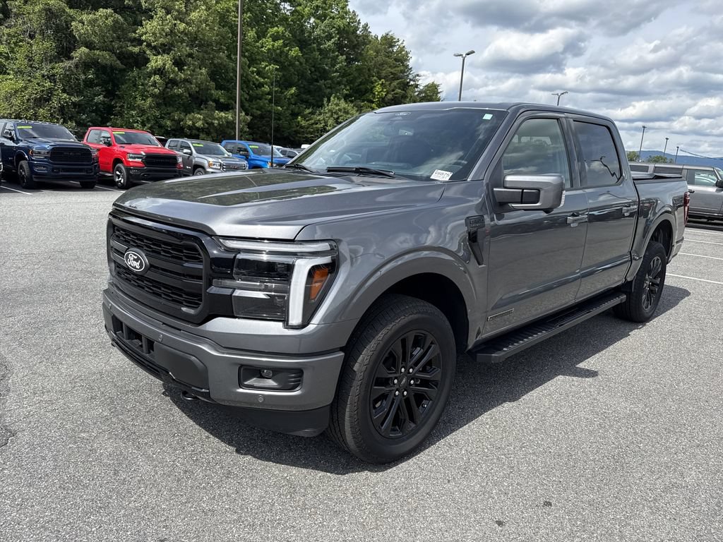 Used 2025 Ford F150 Lariat w/ Equipment Group 501A Mid AWD/4WD video 3