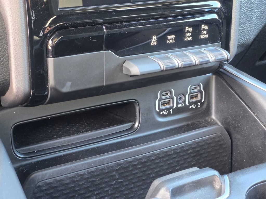 Used 2023 RAM 1500 Big Horn AWD/4WD image 42