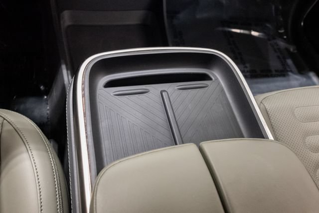 Used 2023 Rivian R1S Launch Edition AWD/4WD image 21