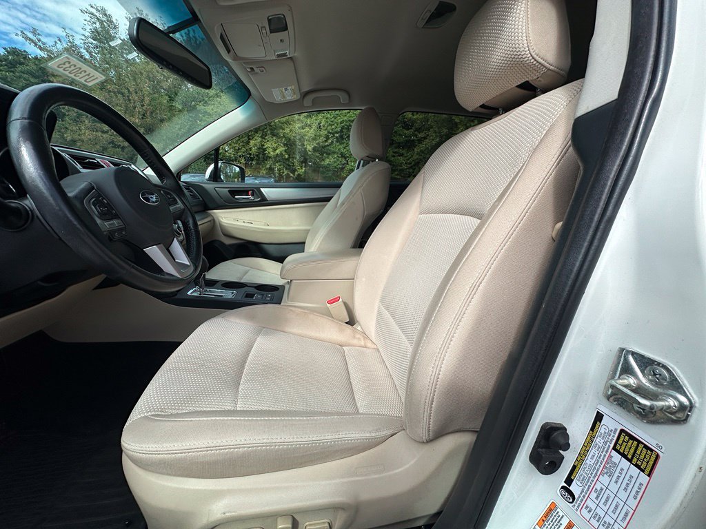 Used 2015 Subaru Outback 2.5i Premium AWD/4WD image 12