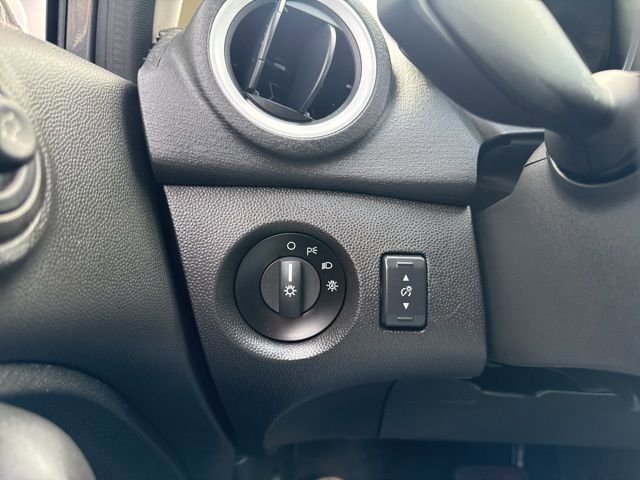 Used 2018 Ford Fiesta SE FWD image 14