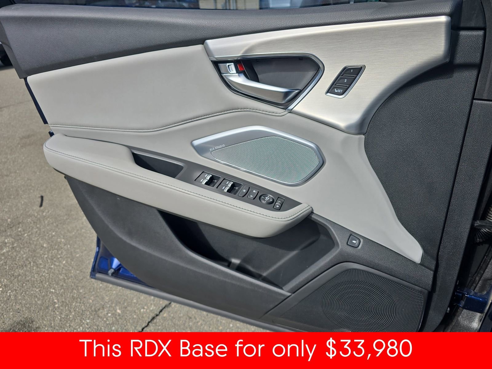 Used 2023 Acura RDX w/ Technology Package image 33