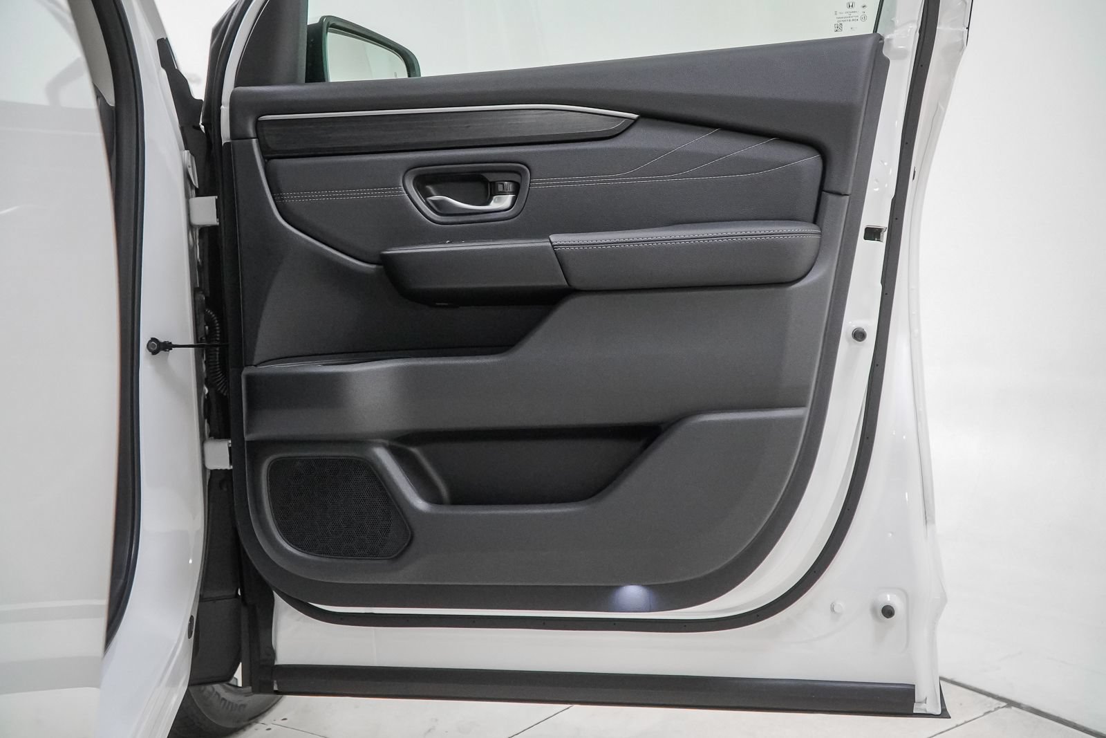 New 2026 Honda Pilot Touring image 39