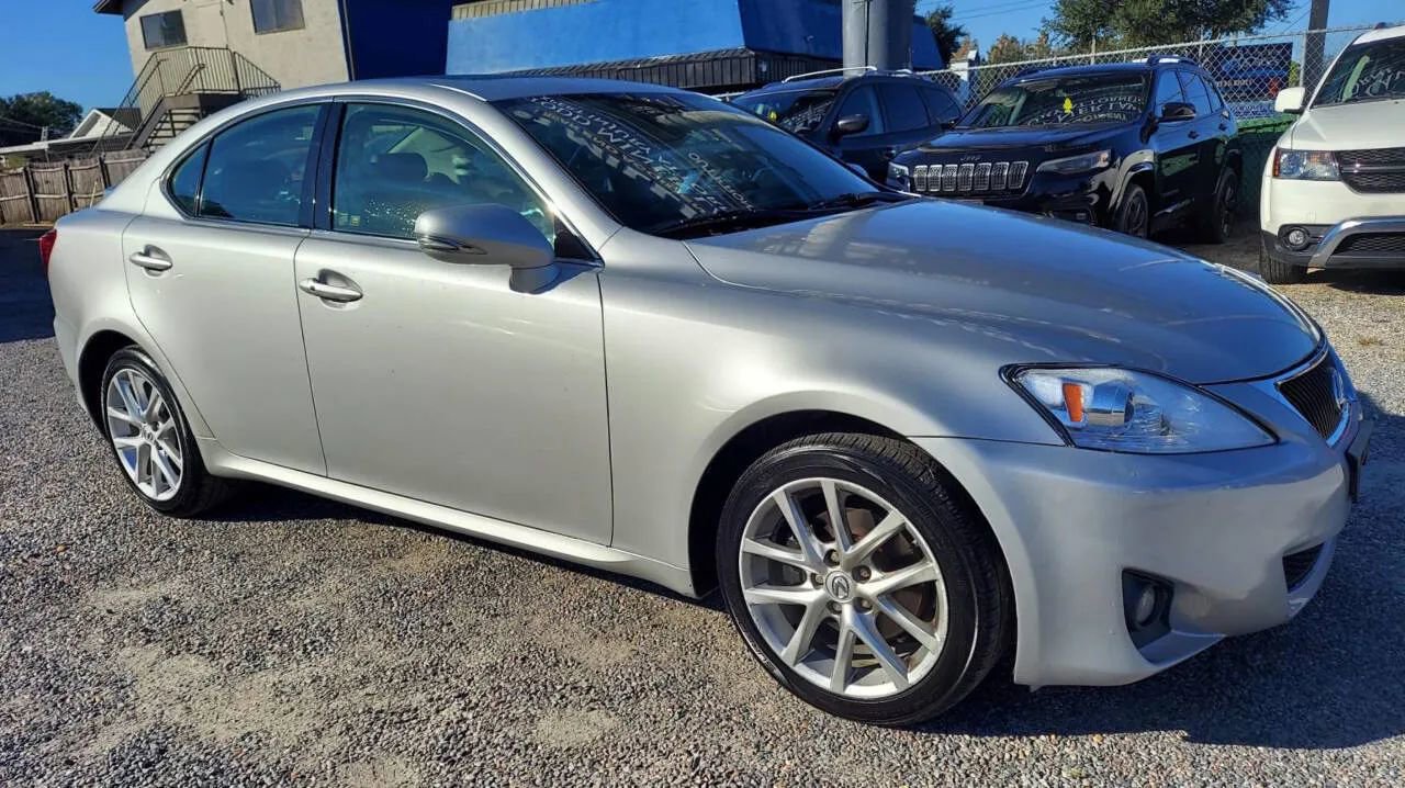 Used 2011 Lexus IS 250 IS 250 Sedan 4D w/ Luxury Plus Value Edition image 4