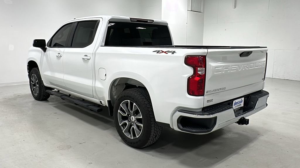 Used 2021 Chevrolet Silverado 1500 LT image 4