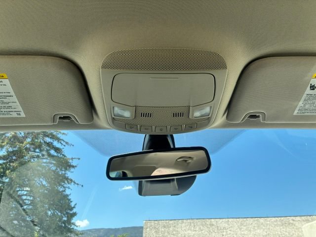 Used 2019 Ford Fusion SE FWD image 16