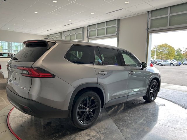 New 2026 Toyota Grand Highlander Platinum image 8