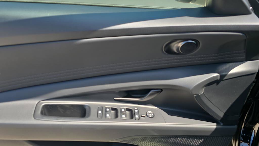 New 2026 Hyundai Elantra Sport FWD image 16