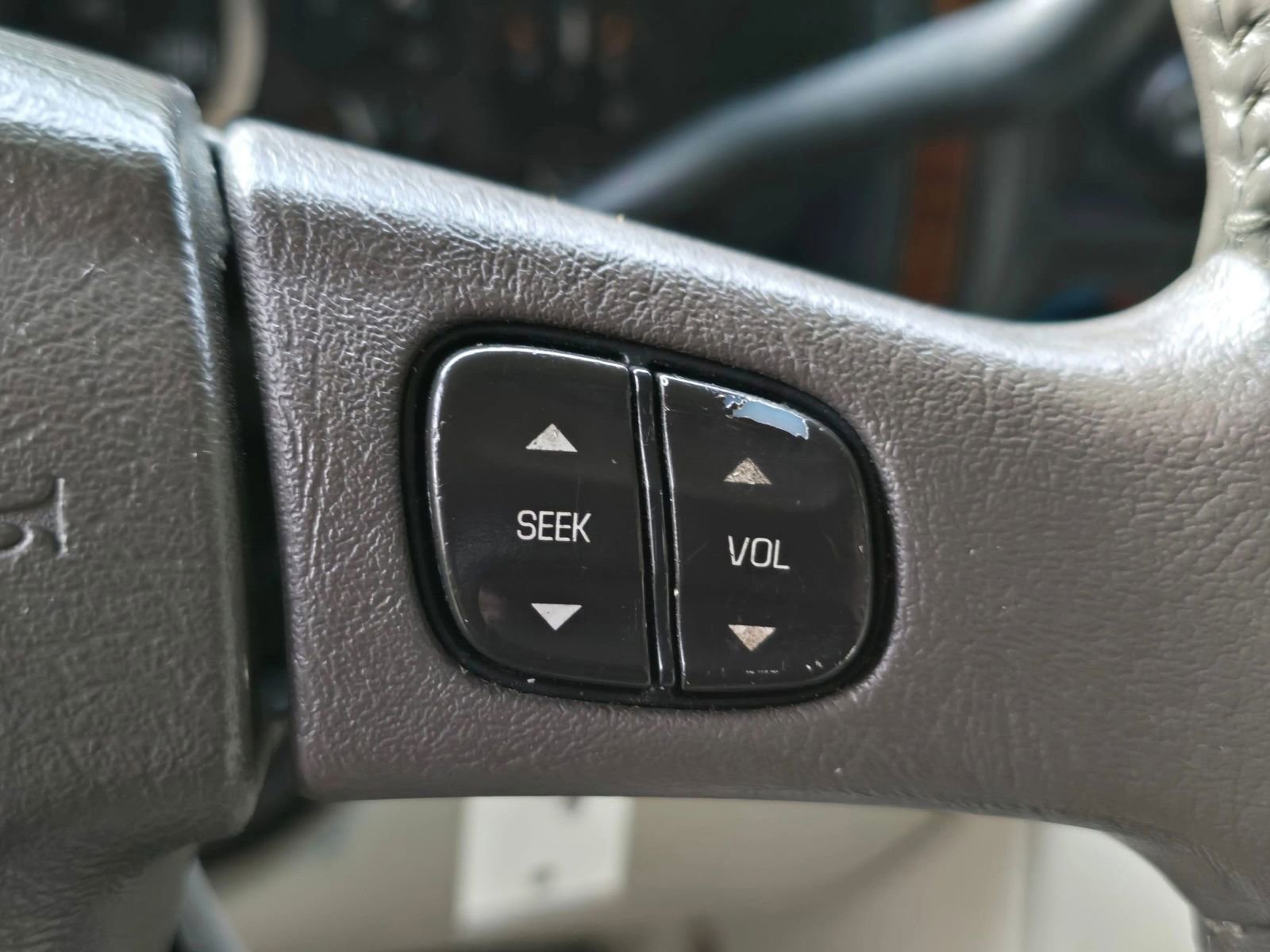 Used 2003 Cadillac Escalade EXT Sport Utility Pickup 4D 5 1/4 image 27