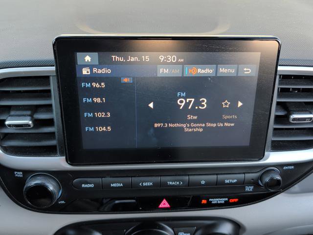 Certified 2023 Hyundai Venue SEL w/ Cargo Package image 16