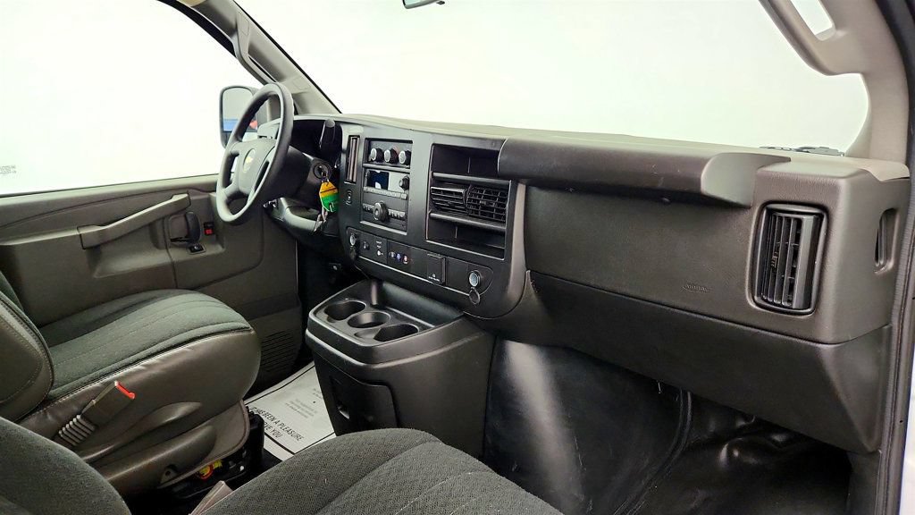 Used 2025 Chevrolet Express 2500 w/ Driver Convenience Package RWD image 26