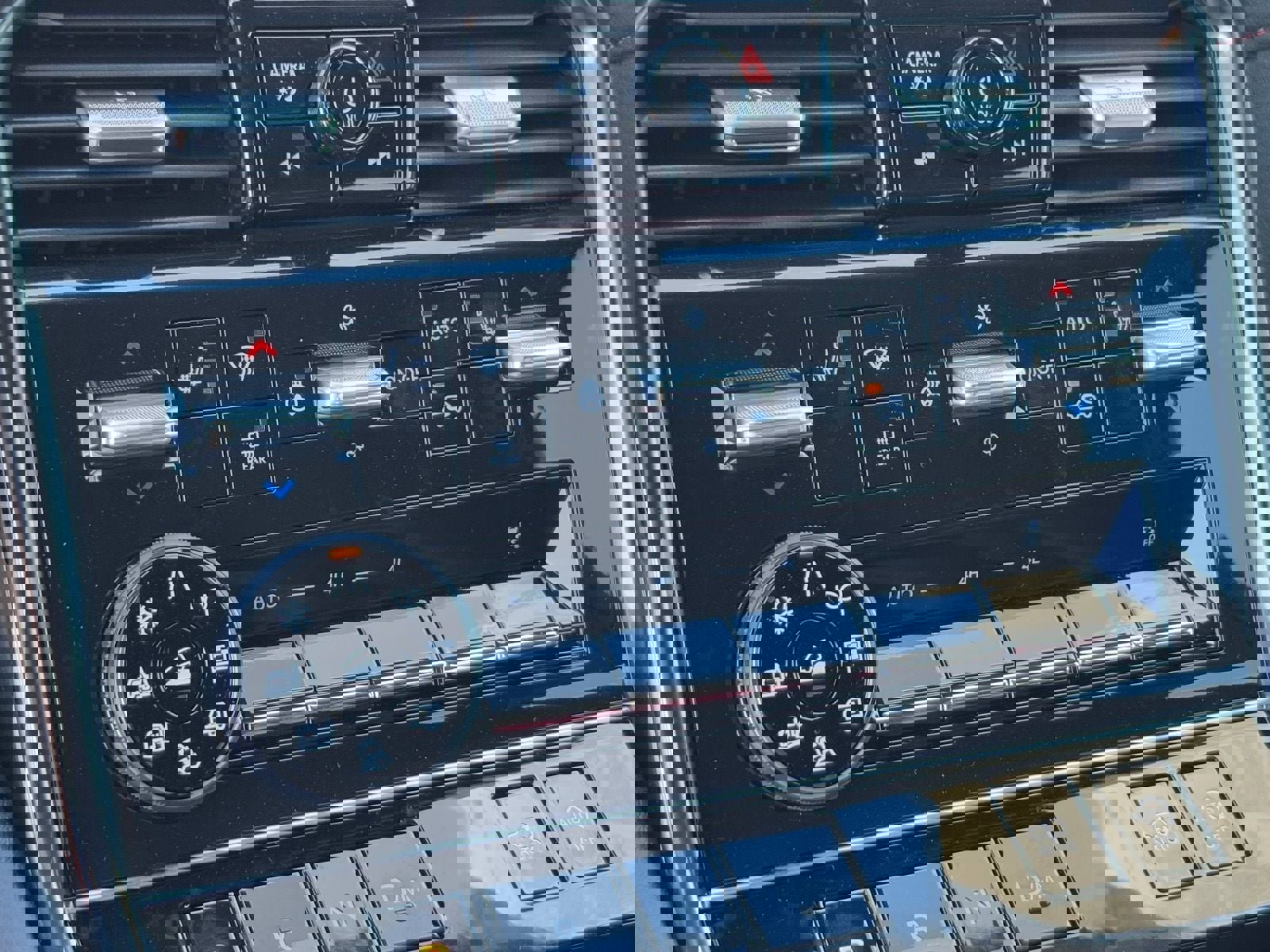 New 2026 Nissan Armada NISMO image 26