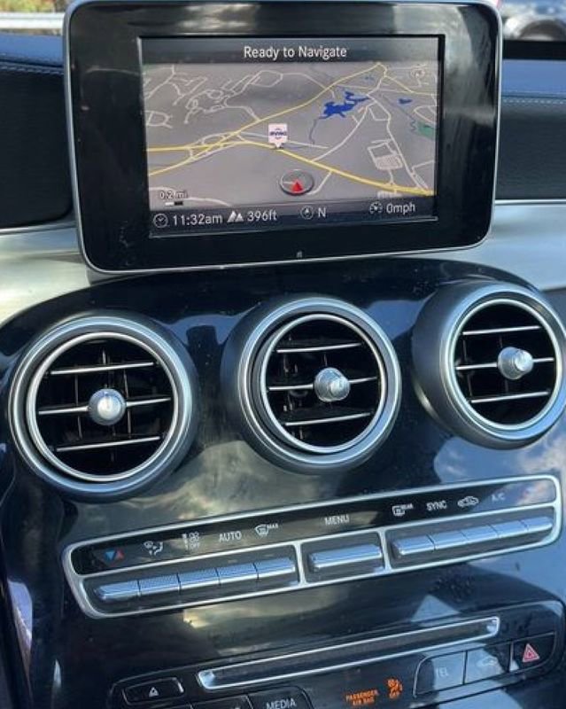 Used 2015 Mercedes-Benz C 300 4MATIC Sedan image 20