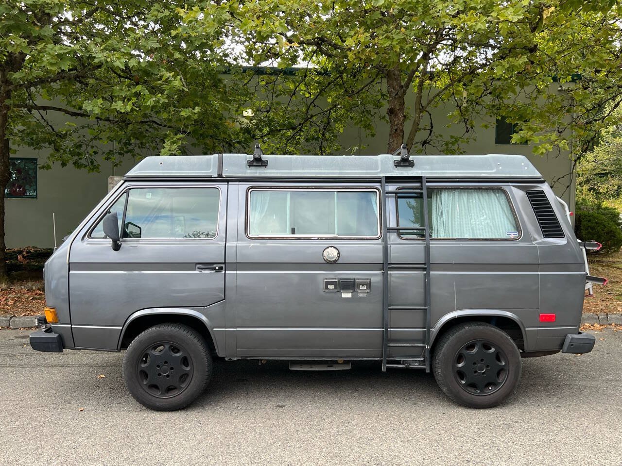 Used 1987 Volkswagen Vanagon GL RWD image 2