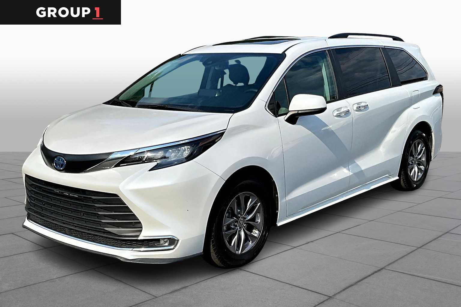 Used 2024 Toyota Sienna XLE