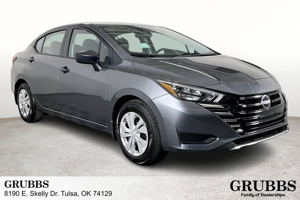 New 2025 Nissan Versa S w/ Trunk Package