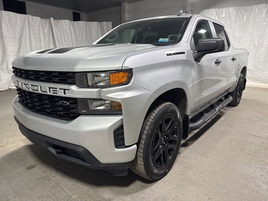 Used 2022 Chevrolet Silverado 1500 Custom w/ Rally Edition AWD/4WD image 3