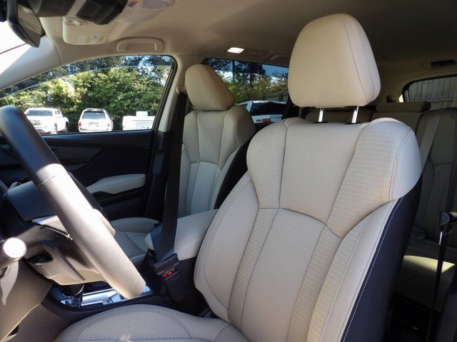 Certified 2025 Subaru Ascent Premium w/ Premium Package image 9