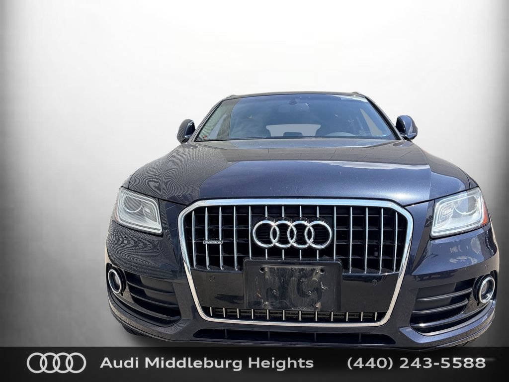 Used 2016 Audi Q5 2.0T Premium Plus w/ Technology Package AWD/4WD image 2