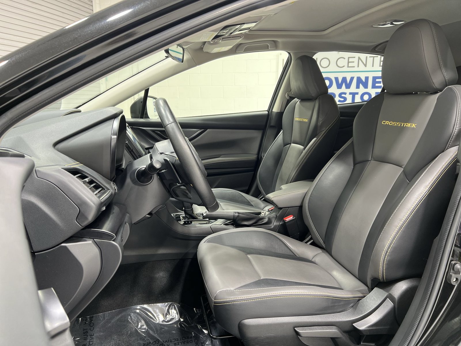 Used 2023 Subaru Crosstrek 2.5i Sport AWD/4WD image 11
