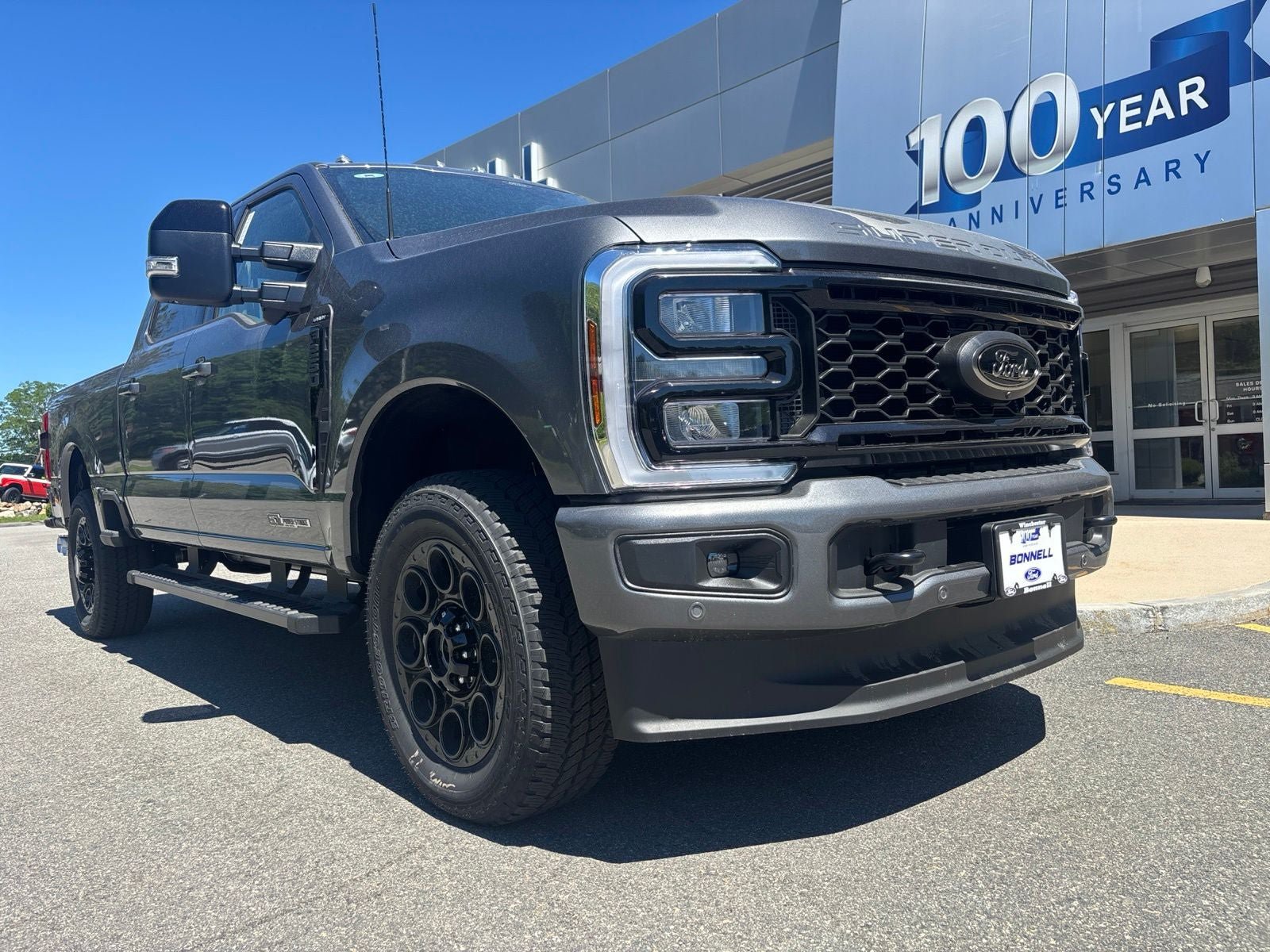 New 2026 Ford F250 Lariat w/ Black Appearance Package AWD/4WD image 11