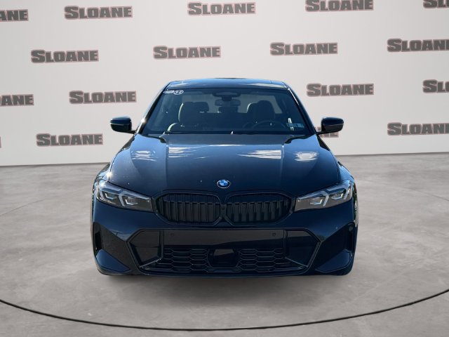 Certified 2026 BMW 330i xDrive Sedan w/ M Sport Package AWD/4WD image 8