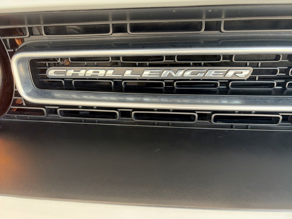 Used 2018 Dodge Challenger R/T w/ Sound Group RWD image 32