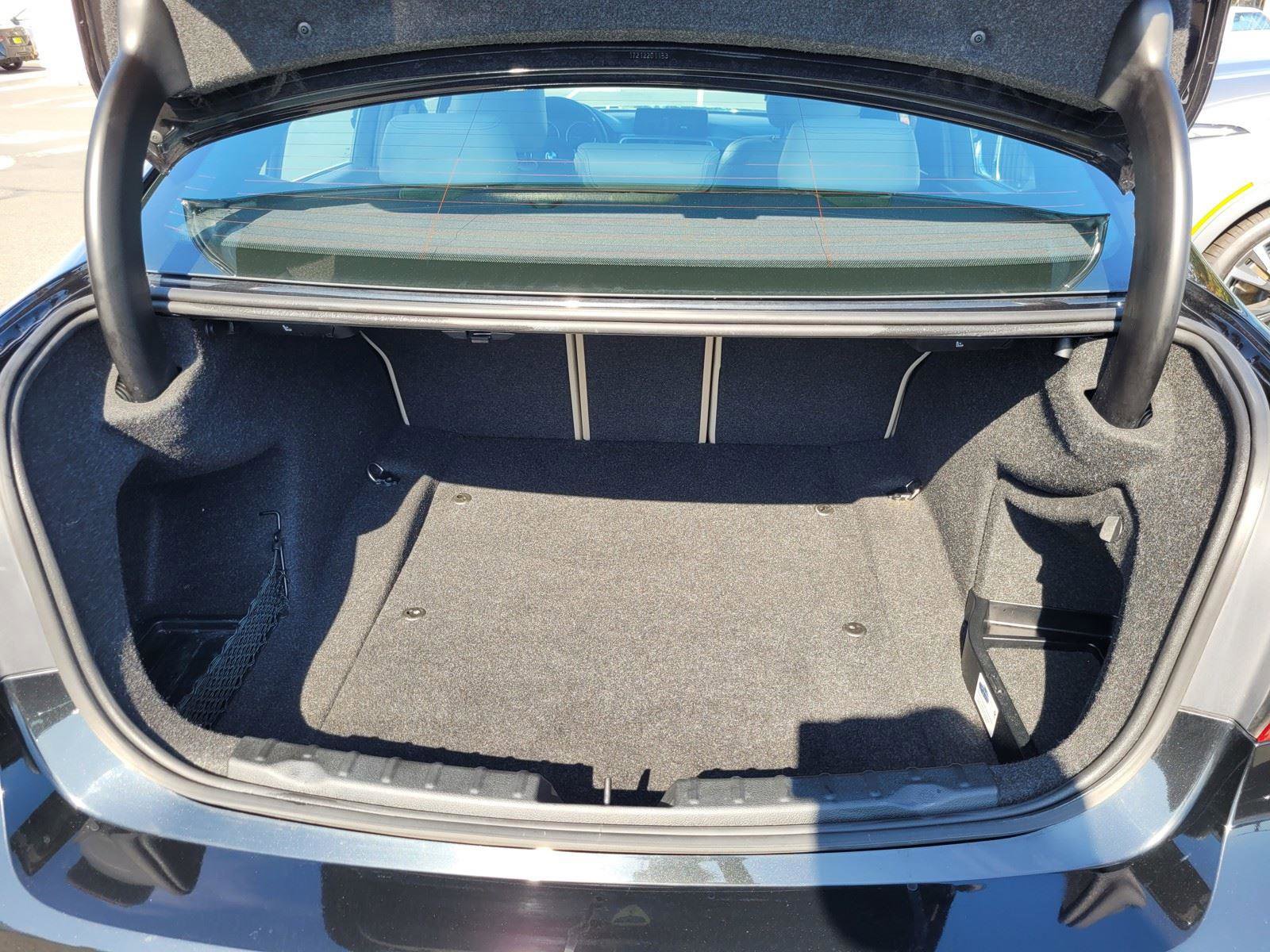 Used 2017 BMW 330i Sedan RWD image 35