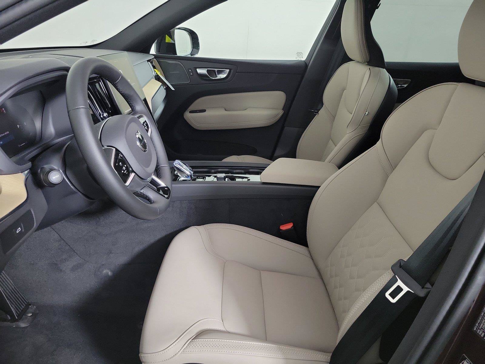New 2026 Volvo XC60 B5 Plus w/ Climate Package AWD/4WD image 19