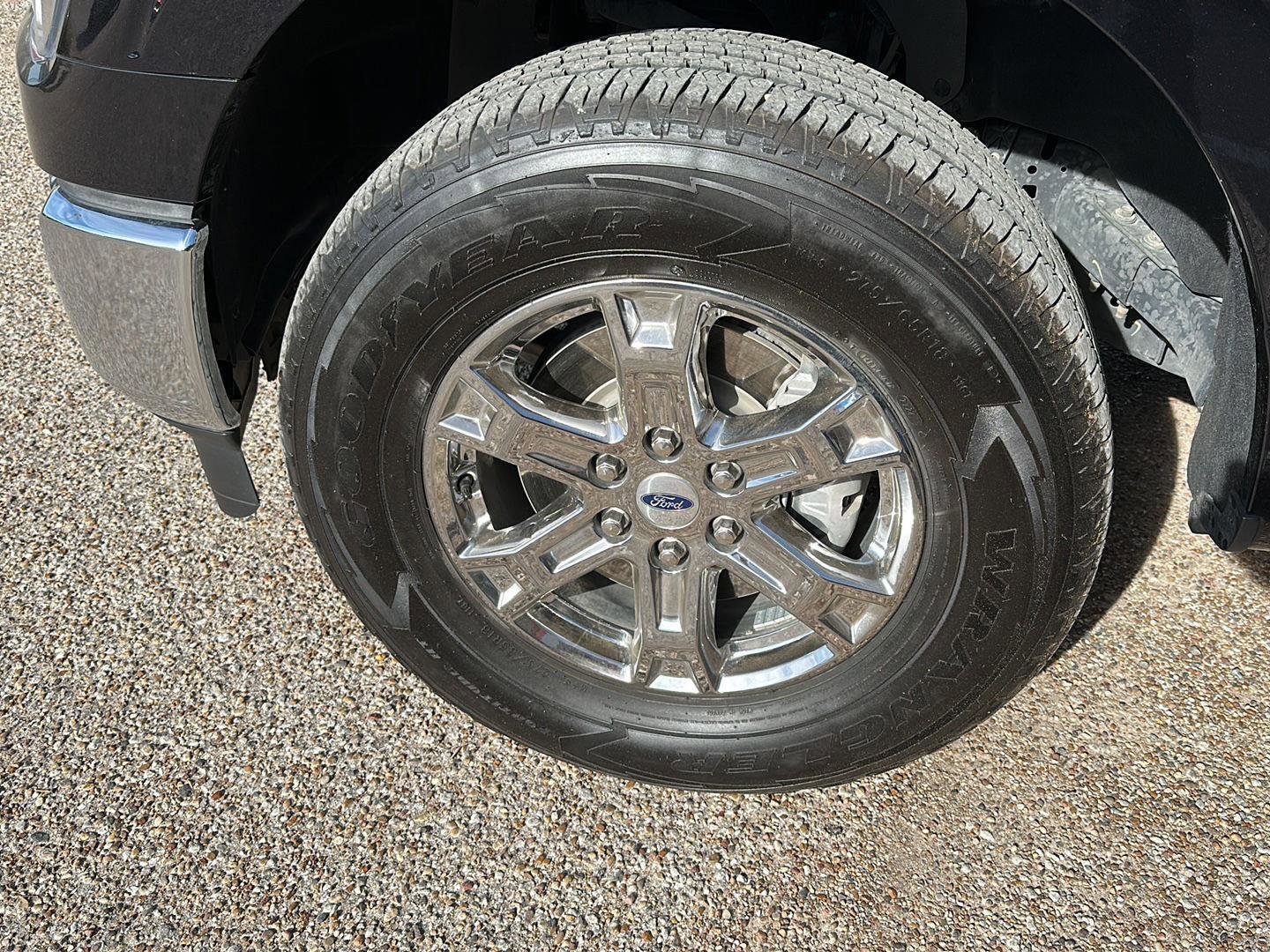 Used 2023 Ford F150 XLT w/ Equipment Group 301A Mid AWD/4WD image 9