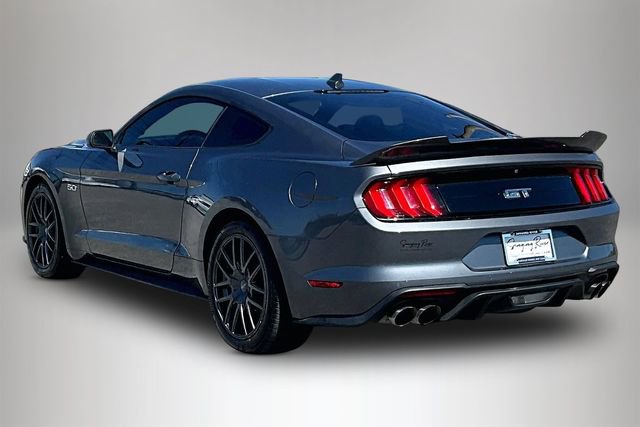 Used 2022 Ford Mustang GT RWD image 4