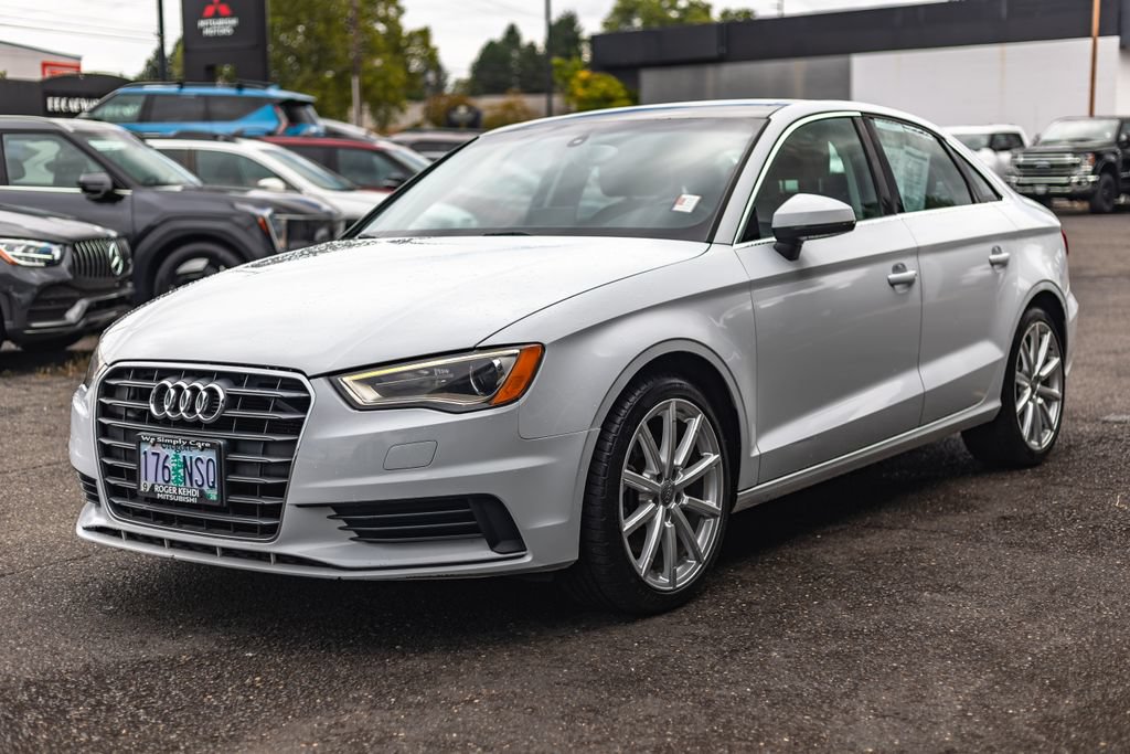Used 2015 Audi A3 1.8T Premium Plus w/ Premium Plus Package FWD image 4