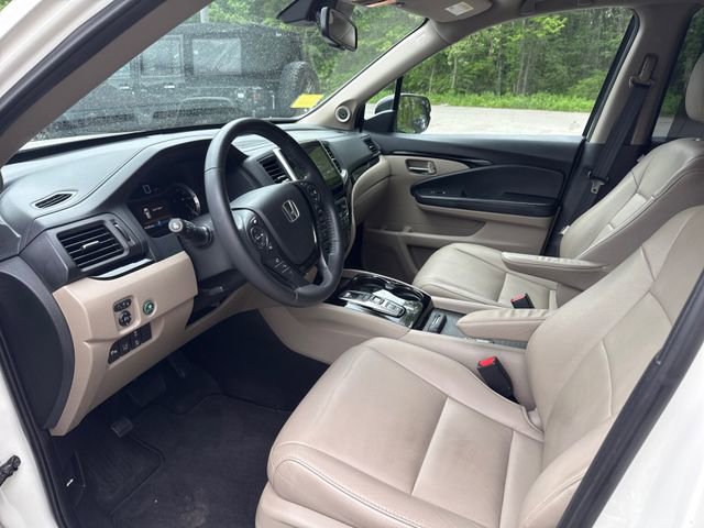 Used 2018 Honda Pilot Touring image 9