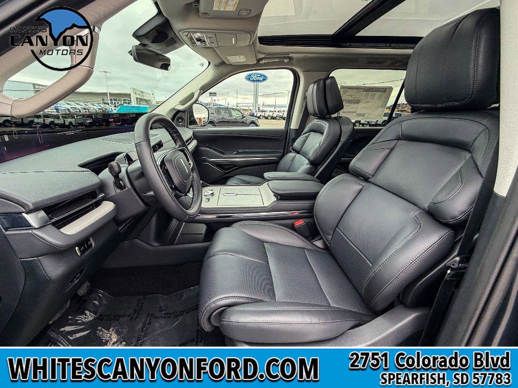New 2026 Lincoln Navigator L Reserve image 4