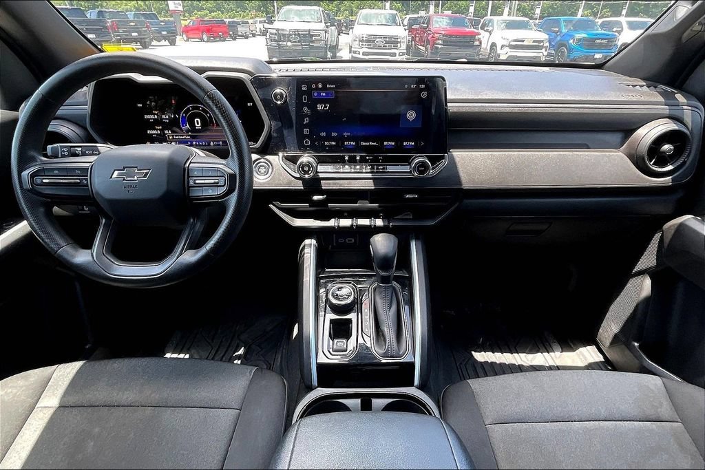 Used 2024 Chevrolet Colorado Trail Boss w/ Safety Package AWD/4WD image 5