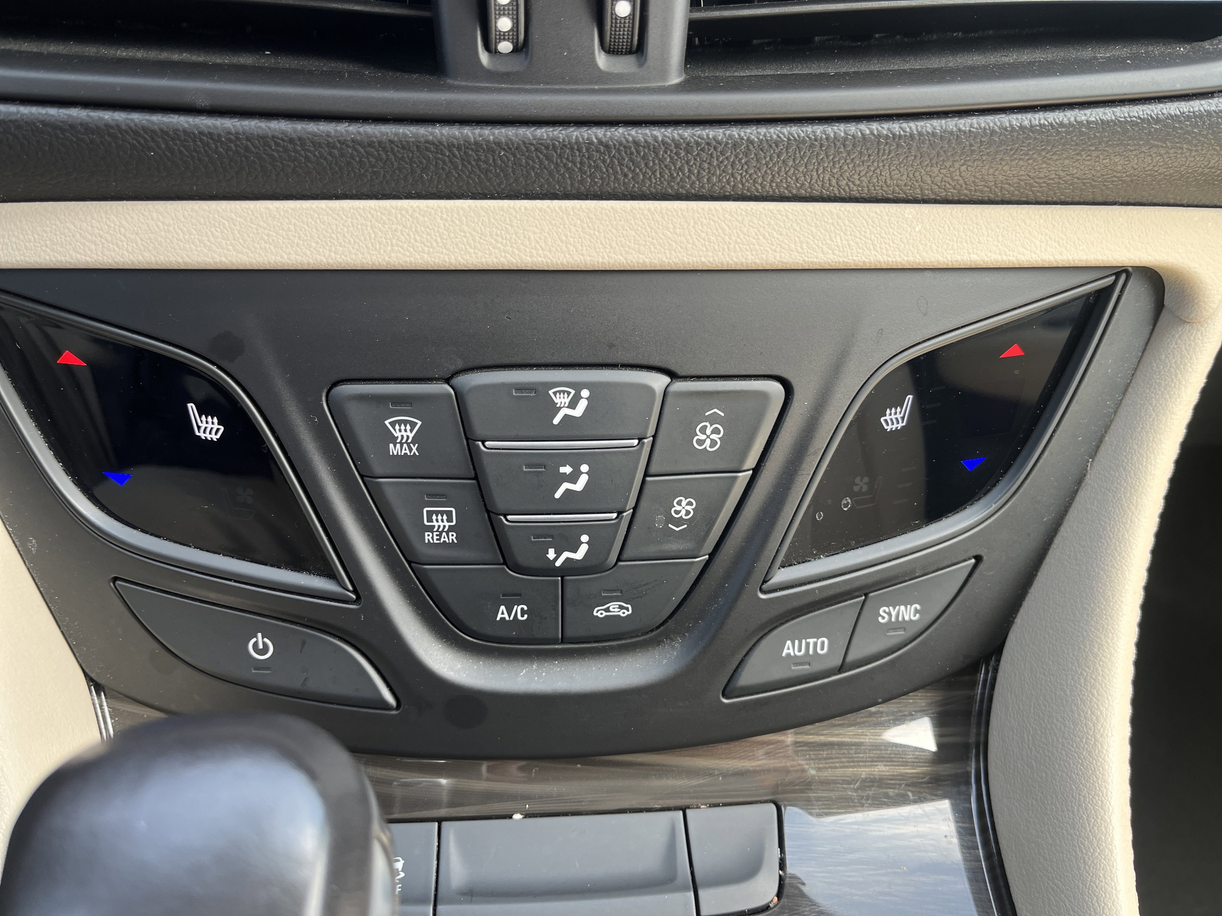 Used 2020 Buick Envision Preferred image 26