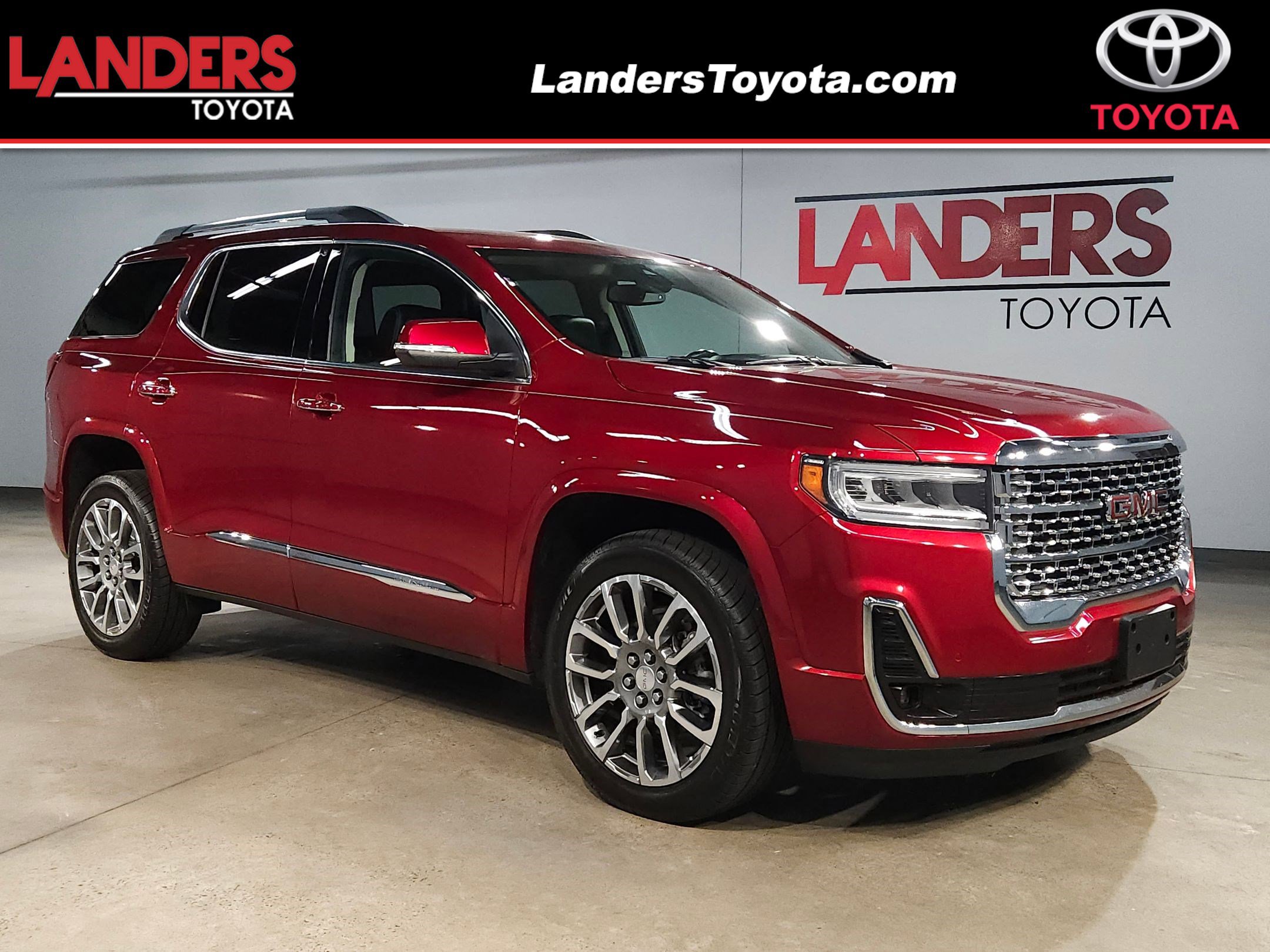 Used 2022 GMC Acadia Denali