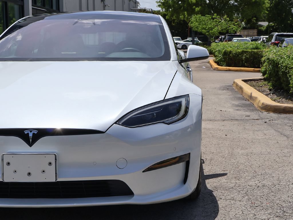 Used 2023 Tesla Model S Standard Range AWD/4WD image 16