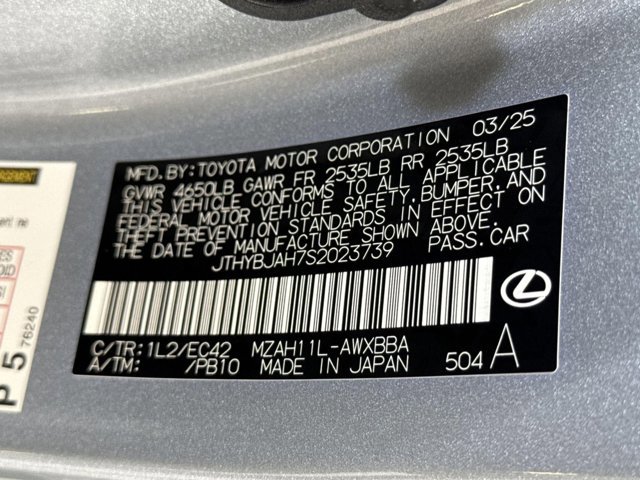 Certified 2025 Lexus UX 300h FWD w/ Accessory Package (Z1) image 22