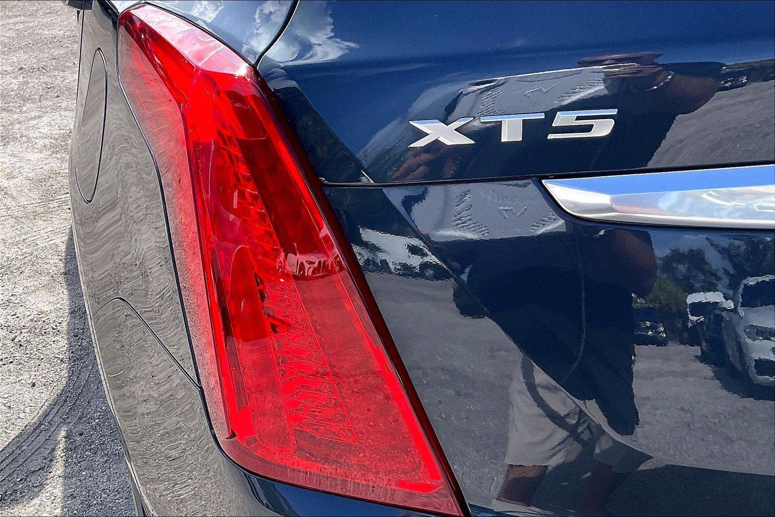 Used 2019 Cadillac XT5 Luxury image 22