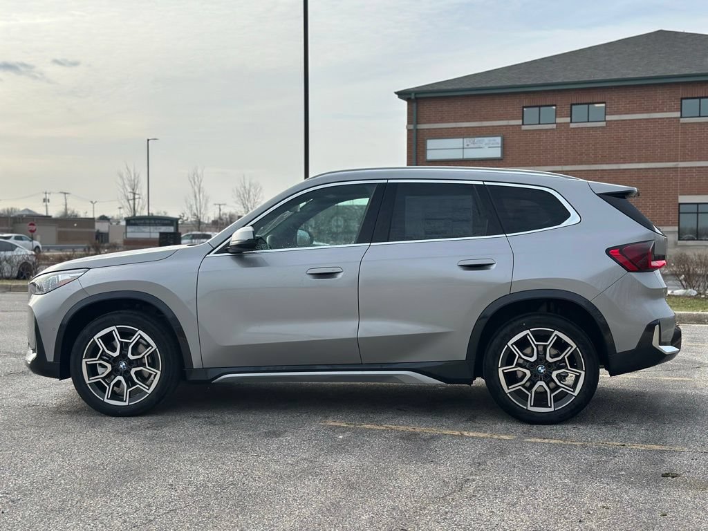 New 2026 BMW X1 xDrive28i w/ Technology Package AWD/4WD image 4