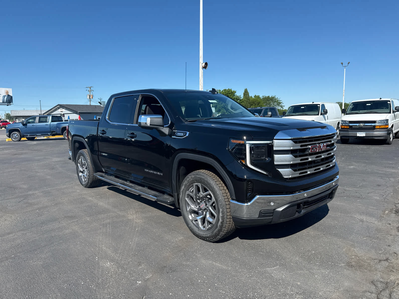 New 2026 GMC Sierra 1500 SLE w/ Preferred Package AWD/4WD image 7