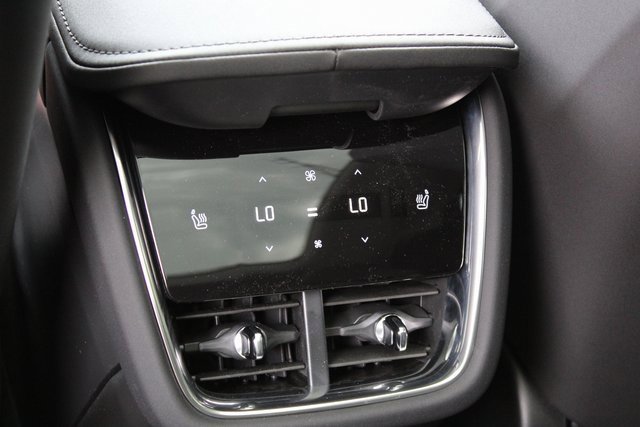 New 2025 Volvo EX90 Ultra image 14