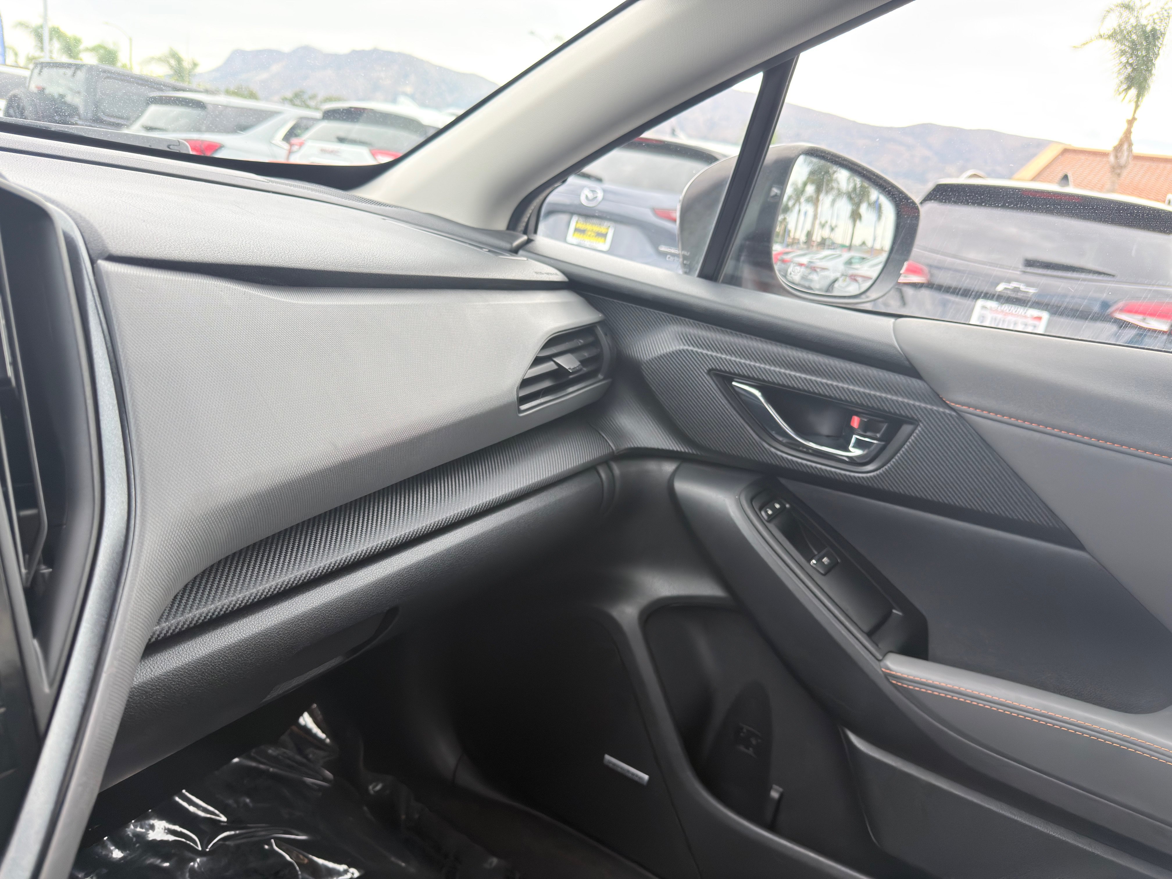 Used 2024 Subaru Crosstrek 2.5i Limited AWD/4WD image 36