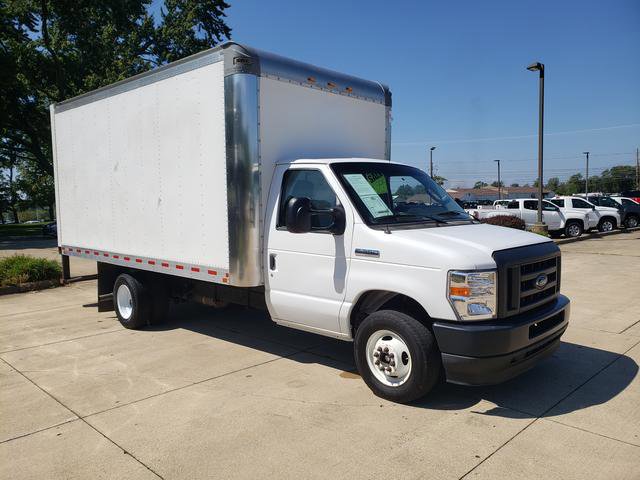 Used 2021 Ford E-350 and Econoline 350 Super Duty w/ Power Windows & Locks Group image 4