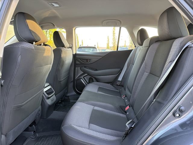 Used 2025 Subaru Outback AWD/4WD image 13