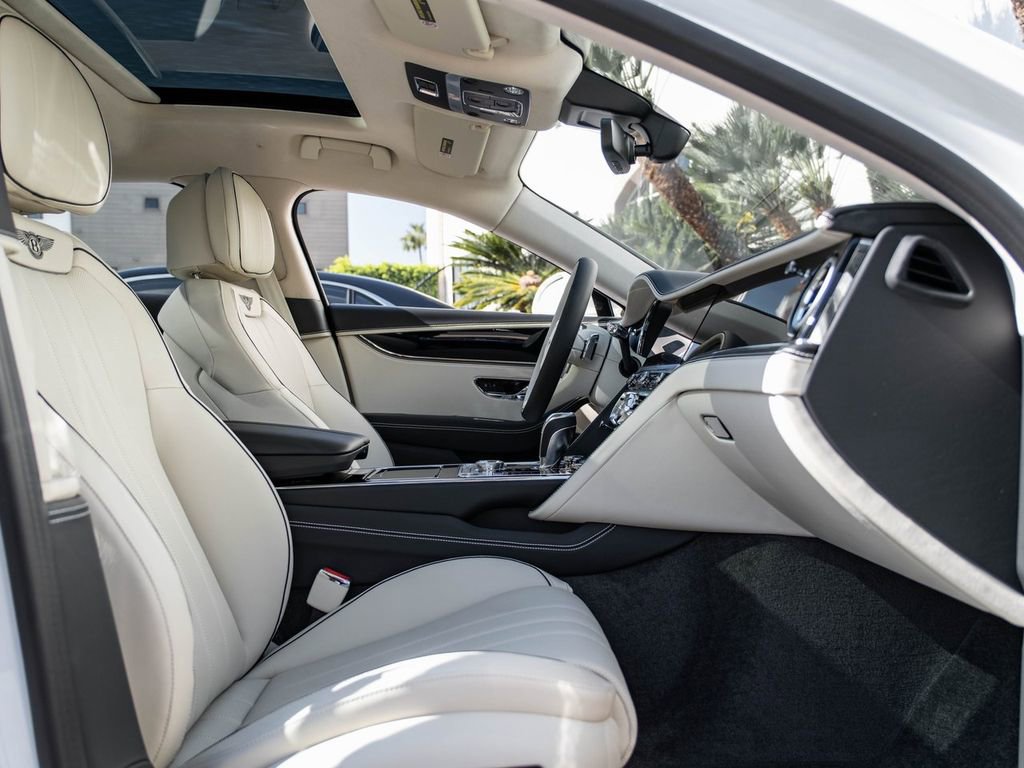 New 2026 Bentley Flying Spur Plug-In Hybrid AWD/4WD image 28