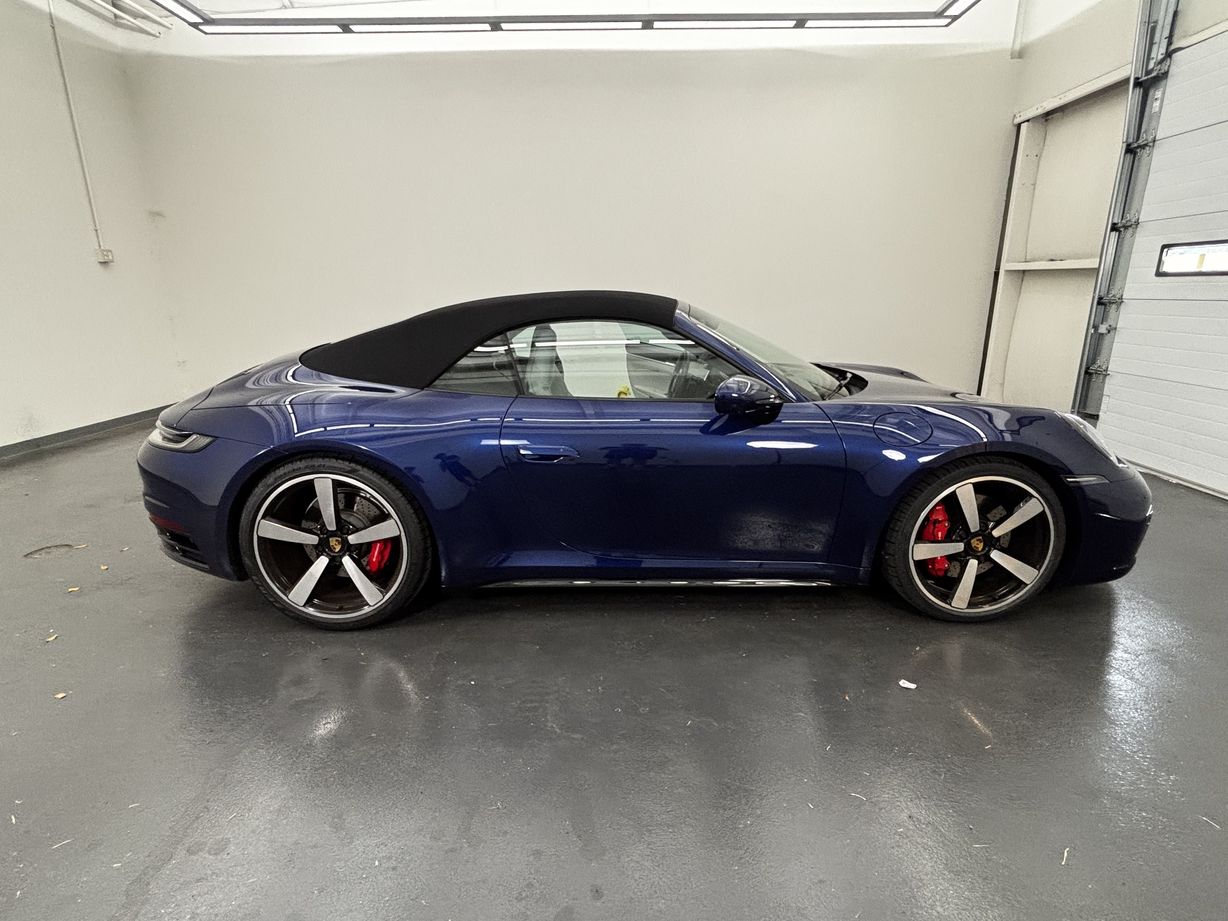 Used 2024 Porsche 911 Carrera 4S AWD/4WD image 11