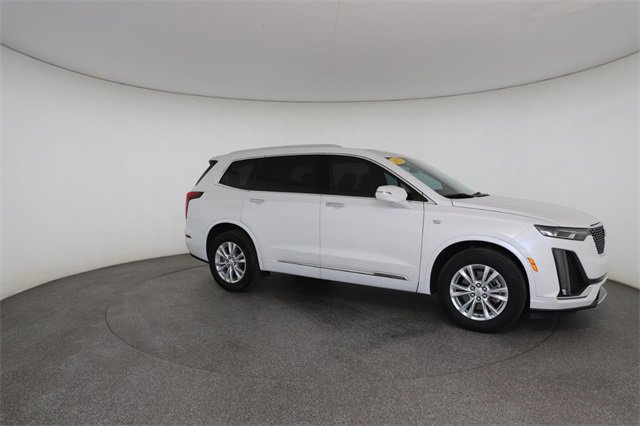 Used 2023 Cadillac XT6 Luxury image 26
