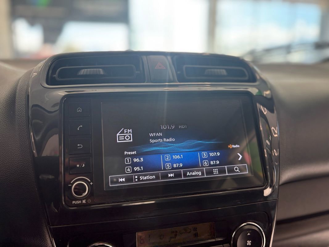 Used 2024 Mitsubishi Mirage ES FWD image 30